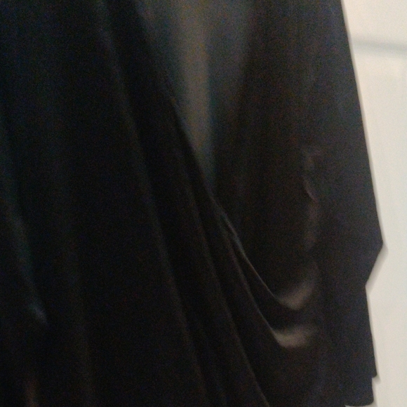 Susan Graver Black Top - Picture 5 of 6